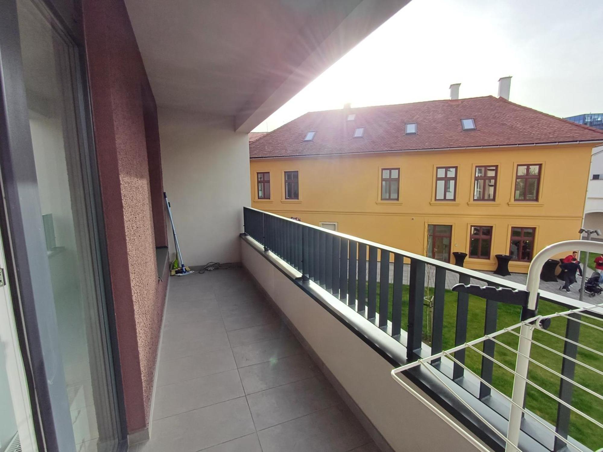 Entrez Apartment Mlynska Basta - Kosice Old Center ภายนอก รูปภาพ